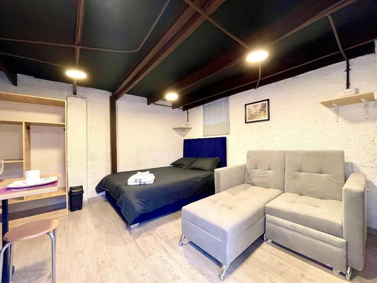 Super Apartamento Central En Casa Colonial Bogota 0*,